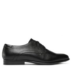 Półbuty Lasocki. Czarne eleganckie półbuty Lasocki, bez wzorów, bez obcasa, bez zapięcia. Za 249.99 zł.
