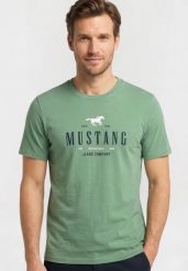 Męski T-Shirt Mustang Style Alex C Print Dark Ivy 1016683 6326. T-shirty Mustang, l, bez wzorów, bez kołnierzyka, bez ramiączek. Za 79.99 zł.