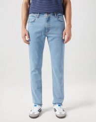 WRANGLER LARSTON MĘSKIE SPODNIE JEANSOWE JEANSY DŻINSY GOOD VIBES 112350666 W18S016839. Jeansy Wrangler, l. Za 229.99 zł.