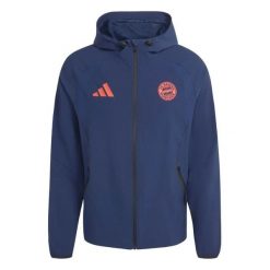 Kurtka przeciwdeszczowa Bayern Monachium Tiro 2026/27. Niebieskie kurtki Adidas, xs, bez wzorów, z tkaniny, bez kaptura. Za 388.00 zł.