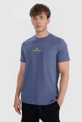 4F T-shirt regular z nadrukiem męski - granatowy XL. Niebieskie t-shirty 4F, m, bez wzorów, z bawełny, bez kołnierzyka, bez ramiączek. Za 59.99 zł.