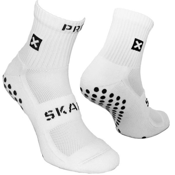 Skarpety sportowe antypoślizgowe Proskary piłkarskie. Białe skarpetki sportowe PROSKARY, bez wzorów, z bawełny. Za 49.90 zł.