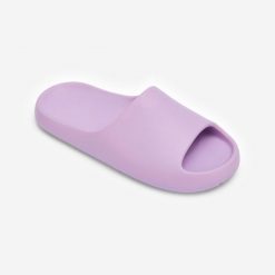 Klapki basenowe Decathlon 500 Style. Fioletowe klapki Decathlon, z materiału. Za 59.99 zł.