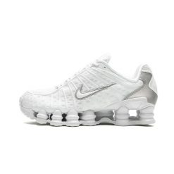 Shox TL White Metallic Silver Max Orange. Białe buty sportowe casual Nike, bez wzorów, bez zapięcia. Za 739.00 zł.