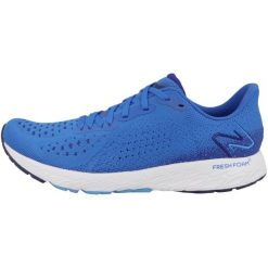 Buty do biegania New Balance Fresh Foam X Tempo v2. Białe buty do biegania New Balance, bez wzorów, z materiału, bez zapięcia, do biegania. Za 689.99 zł.