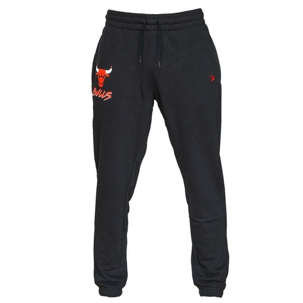 Spodnie sportowe męskie New Era NBA Team Chicago Bulls Logo Jogger. Czarne joggery i bojówki New Era, m, bez wzorów, z bawełny, sportowe. Za 248.15 zł.