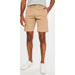 Lacoste - Szorty. Szorty marki LACOSTE. W wyprzedaży za 239.90 zł.
