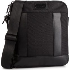Saszetka PEPE JEANS - All Black Shoulder Bag PM030543 Black 999. Saszetki i nerki marki Pepe Jeans. Za 239.00 zł.