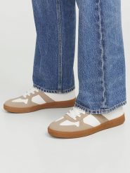 Jack & Jones Sneakersy w kolorze beżowo-białym rozmiar: 46. Białe buty sportowe casual Jack & Jones, bez wzorów, bez zapięcia. Za 136.13 zł.