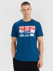 4F T-shirt regular z nadrukiem męski - turkusowy S. Niebieskie t-shirty 4F, m, bez wzorów, z bawełny, bez kołnierzyka, bez ramiączek. Za 69.99 zł.