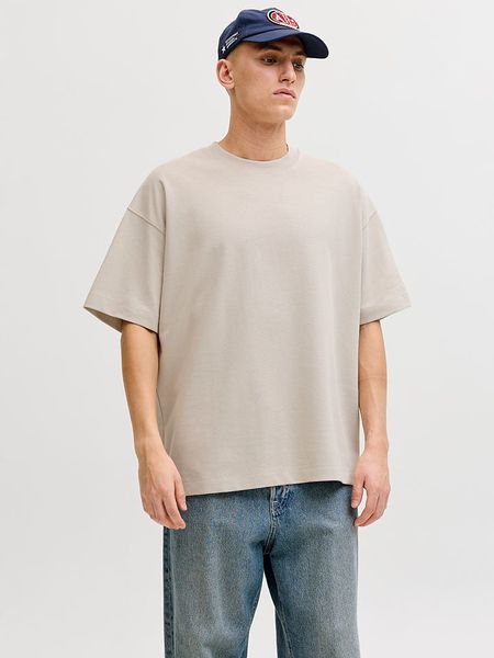 Jack & Jones Koszulka "Barron" w kolorze beżowym rozmiar: M. Brązowe bezrękawniki Jack & Jones, m, bez wzorów, bez kołnierzyka, bez ramiączek. Za 75.34 zł.