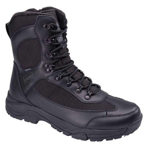 Męskie Buty Do Chodzenia Magg. Czarne buty turystyczne MAGNUM, bez wzorów, z futra, bez zapięcia, trekkingowe. Za 522.10 zł.