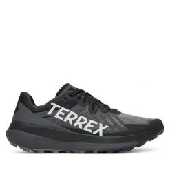 Buty do biegania adidas. Czarne buty do biegania Adidas, bez wzorów, bez zapięcia, do biegania, adidas terrex. Za 679.99 zł.