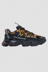 VERSACE JEANS COUTURE Czarne męskie sneakersy Fondo Nomo Dis. 15, Rozmiar 42. Czarne buty sportowe casual Versace Jeans Couture, bez wzorów, z jeansu, bez zapięcia. W wyprzedaży za 1,029.99 zł.