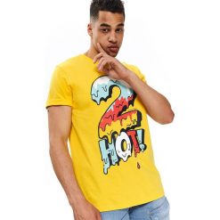 T-SHIRT Z NADRUKIEM. T-shirty TOP SECRET. Za 29.99 zł.