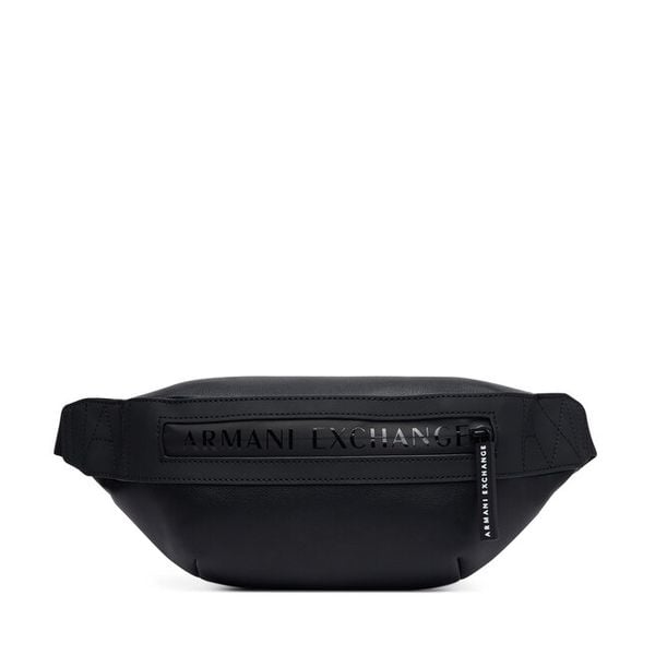 Nerka Armani Exchange. Czarne saszetki i nerki Armani Exchange, bez wzorów. Za 454.99 zł.