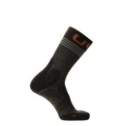 Skarpety trekkingowe UYN Trekking One All Season Mid Socks. Brązowe skarpety UYN, bez wzorów. Za 119.99 zł.