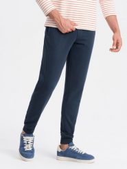 Bawełniane męskie spodnie dresowe joggery BASIC – granatowe V1 OM-PABS-0174 - XXL. Niebieskie joggery i bojówki Ombre Clothing, l, bez wzorów, z bawełny, eleganckie. Za 119.99 zł.
