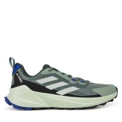 Trekkingi adidas. Zielone buty trekkingowe Adidas, bez wzorów, bez zapięcia. Za 289.99 zł.