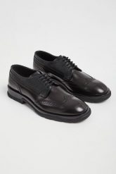 Półbuty męskie skórzane ALEXANDER MCQUEEN. Eleganckie półbuty ALEXANDER MCQUEEN, bez wzorów, bez obcasa, bez zapięcia. W wyprzedaży za 4,465.30 zł.