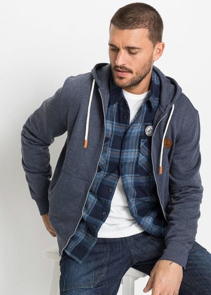 Bluza rozpinana z kapturem, z detalami z imitacji skóry. Niebieskie bluzy bonprix, m, bez wzorów, ze skóry, z kapturem. Za 132.99 zł.
