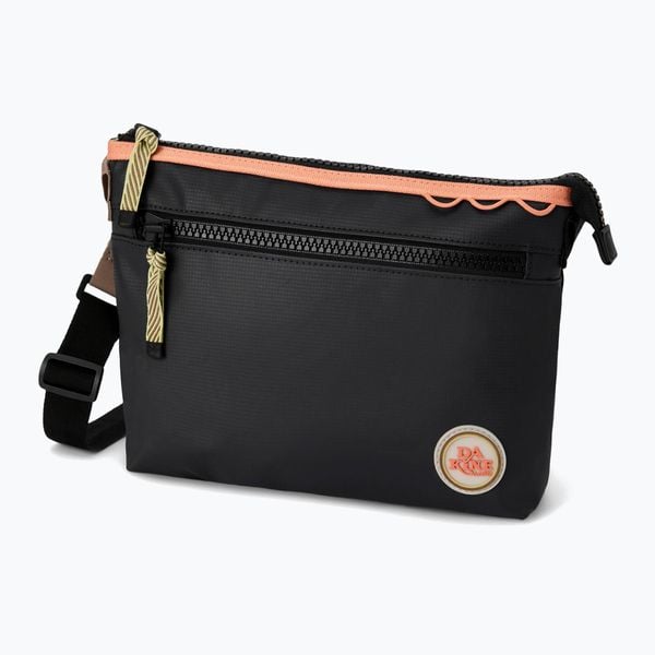 Saszetka Dakine Renovation. Czarne torby na ramię Dakine, bez wzorów, bez dodatków. Za 169.99 zł.