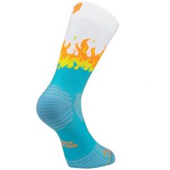 HOT BLUE - SKARPETKI DO BIEGANIA. Niebieskie skarpety SPORCKS, bez wzorów, ze skóry. Za 136.50 zł.