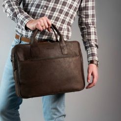 Torba męska BL12 na Laptop 15,6 Brødrene Brązowa. Brązowe torby na laptopa . Za 429.00 zł.