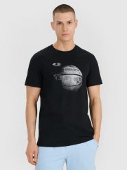 4F T-shirt regular z nadrukiem męski - czarny M. Czarne t-shirty 4F, m, bez wzorów, z bawełny, bez kołnierzyka, bez ramiączek. Za 59.99 zł.