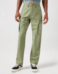 WRANGLER MESKIE SPODNIE MATERIAŁOWE BOJÓWKI CASEY JONES CARGO OLIVE 112350893 W1C2017995. Zielone joggery i bojówki Wrangler, l, bez wzorów, z materiału. Za 189.99 zł.