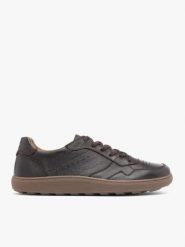 Ciemnobrązowe półbuty sportowe barefoot. Brązowe eleganckie półbuty Ryłko, bez wzorów, ze skóry, bez obcasa, na płaskiej podeszwie, bez zapięcia. Za 549.99 zł.