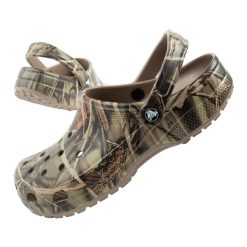 Sandały chodaki męskie Crocs Classic. Brązowe sandały Crocs, z materiału, bez zapięcia. Za 189.00 zł.