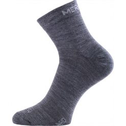 Skarpety merino WHO. Zielone skarpety LASTING, bez wzorów, z elastanu. Za 51.00 zł.