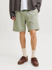 Jack & Jones Szorty dresowe "Karl" w kolorze zielonym rozmiar: XXL. Zielone krótkie spodenki sportowe Jack & Jones, xxl, bez wzorów, z bawełny. Za 74.63 zł.