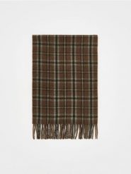 Szalik z dodatkiem wełny - ciemnobrązowy. Brązowe szaliki Reserved, bez wzorów, z wełny. W wyprzedaży za 49.99 zł.