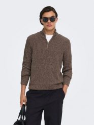 ONLY & SONS Sweter "Jion" w kolorze brązowym rozmiar: M. Brązowe swetry nierozpinane Only & Sons, m, bez wzorów, ze splotem, bez kołnierzyka, bez ramiączek. Za 139.95 zł.