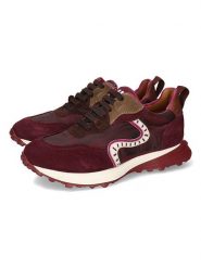 MELVIN & HAMILTON Skórzane sneakersy "Richmond 8" w kolorze kremowo-czerwonym rozmiar: 42. Brązowe buty sportowe casual Melvin & Hamilton, bez wzorów, z materiału, bez zapięcia. Za 491.99 zł.