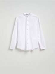 Bawełniana koszula slim fit - biały. Białe koszule Reserved, l, bez wzorów, z bawełny, bez kołnierzyka, bez ramiączek. Za 129.99 zł.