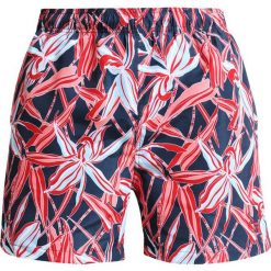 GANT CAPE FLOWER Szorty kąpielowe bright red. Kąpielówki marki GANT. W wyprzedaży za 254.25 zł.