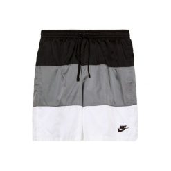 Odzież Męskie Nike. Szorty Nike, m, bez wzorów. Za 186.99 zł.