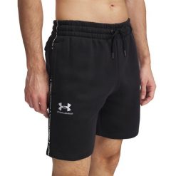 Spodenki Męskie Sportowe Under Armour Na Co Dzień Fleece Short Taping. Czarne krótkie spodenki sportowe Under Armour, l, bez wzorów, z materiału. Za 215.70 zł.
