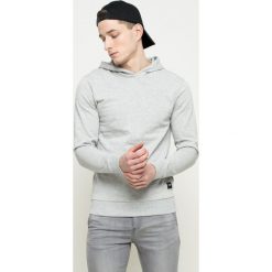 Only & Sons - Bluza. Bluzy z kapturem marki Only & Sons, m, z bawełny, z kapturem. W wyprzedaży za 39.90 zł.