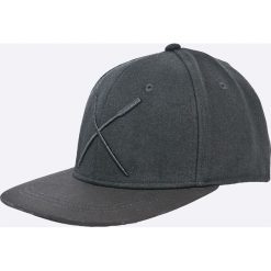 Only & Sons - Czapka. Czapki z daszkiem marki GARMIN. W wyprzedaży za 39.90 zł.