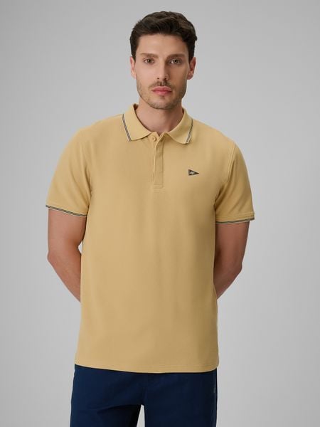 4F Koszulka polo regular męska - beżowa XL. Brązowe koszulki polo 4F, m, bez wzorów, z bawełny, bez kołnierzyka, bez ramiączek. Za 99.99 zł.