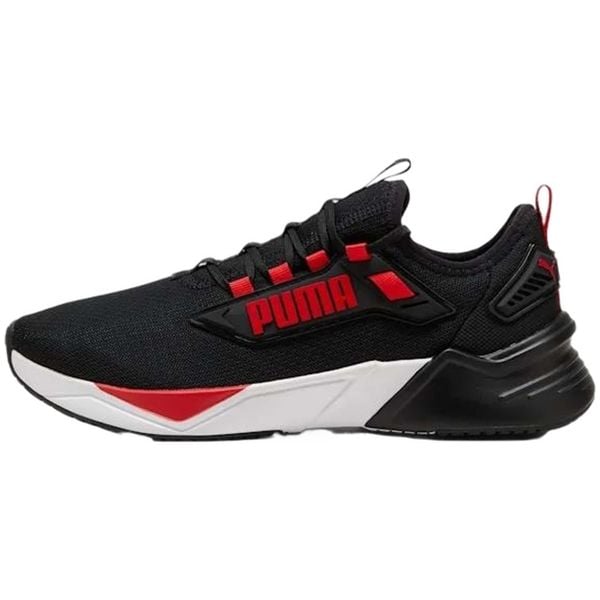 Buty do biegania PUMA Retaliate 3. Czarne buty do biegania Puma, bez wzorów, bez zapięcia, do biegania. W wyprzedaży za 277.35 zł.