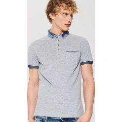 Koszulka polo z kołnierzykiem w kontrastowym kolorze - Szary. Koszulki polo sportowe marki House. W wyprzedaży za 39.99 zł.