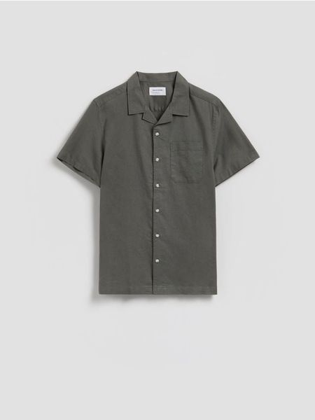 Koszula regular z lnem - zielony. Zielone koszule Reserved, l, bez wzorów, z tkaniny, bez kołnierzyka, bez ramiączek. Za 129.99 zł.