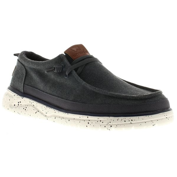 Buty półbuty mokasyny męskie Wrangler Makena Stone. Czarne eleganckie półbuty Wrangler, bez wzorów, bez obcasa, bez zapięcia. Za 199.00 zł.