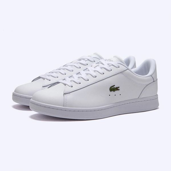 Sneakersy męskie Carnaby Set buty sportowe tenisówki trampki białe. Białe trampki LACOSTE, m, bez wzorów, bez zapięcia. Za 419.00 zł.