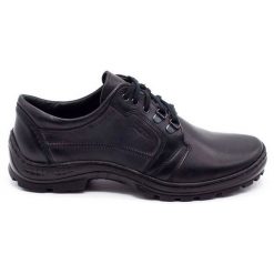 Joker Buty męskie trekkingowe 192 czarne. Czarne trekkingi bez wzorów, z jeansu, bez zapięcia. Za 351.82 zł.